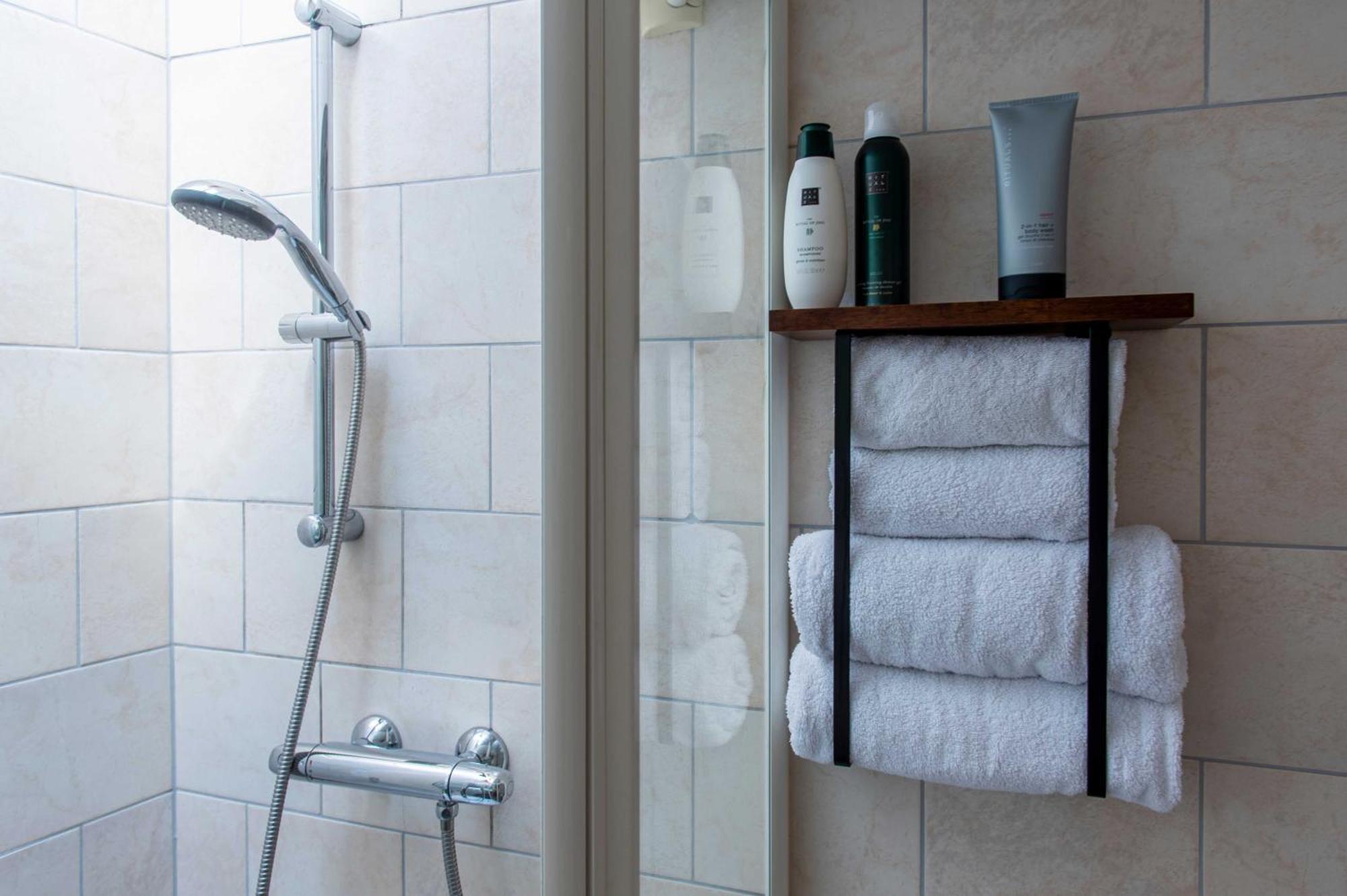 B&B De Zilveren Reiger 미델뷔르흐 외부 사진